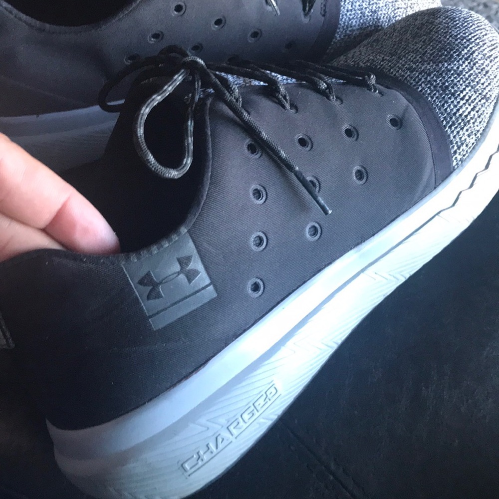 Under Amour trainers